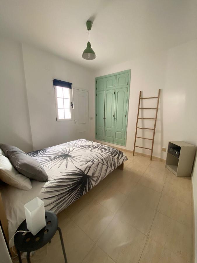 Apartamento Cerca De Las Piscinas Naturales Punta Mujeres Exteriér fotografie